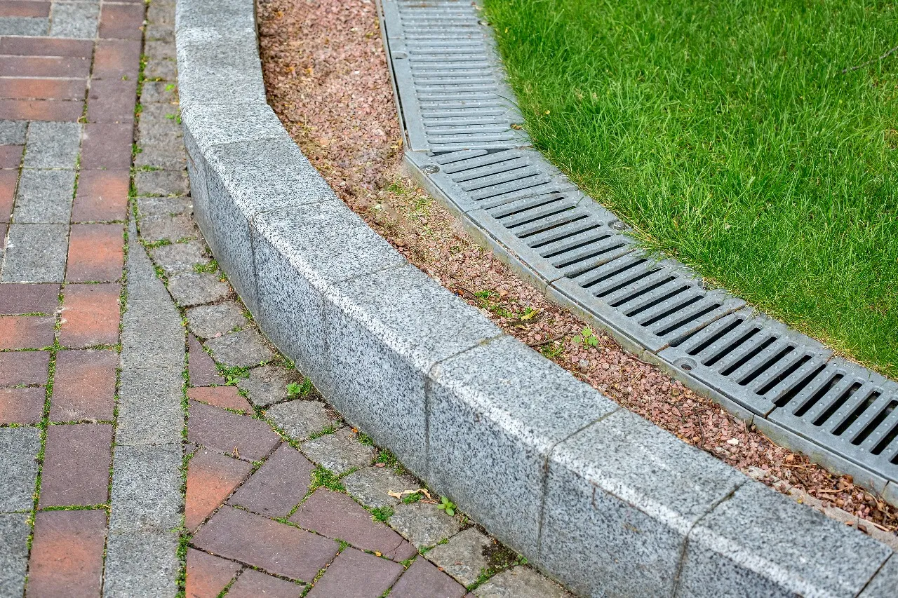 Kerb Stones